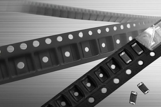 Hoogprecisie-ESD-dragerband voor SMD-verpakkingen, papier- en kunststofsoorten, op maat gemaakte afmetingen