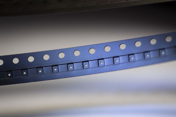 Zwarte transparante draagband, permanente ESD-beveiliging, voor SMD/SMT-componentverpakkingen